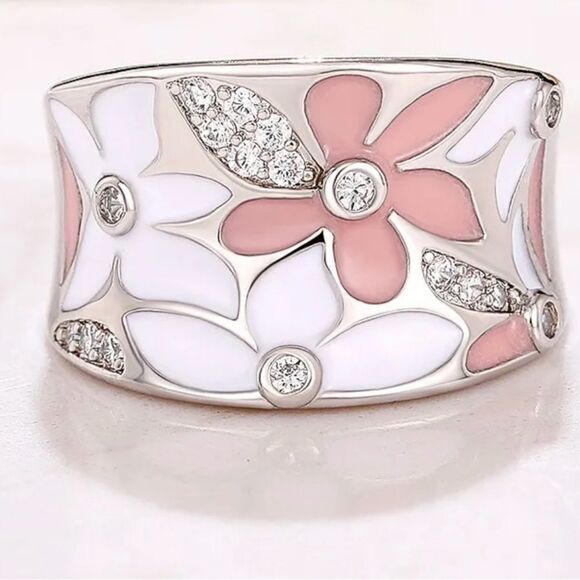 ROMANTIC PINK AND WHITE ENAMEL FLOWERS RING - Picture 2 of 5